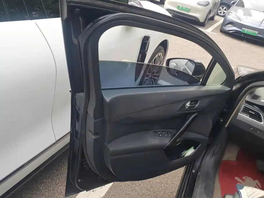 Peugeot 508 — миниатюра 7