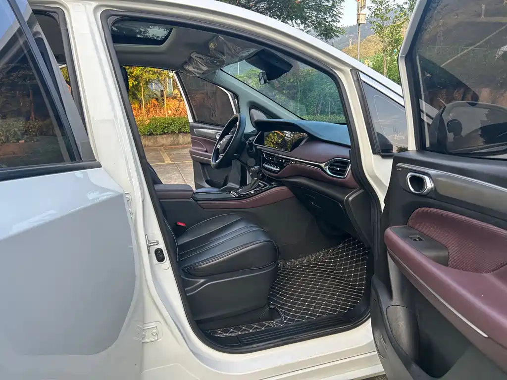 GAC Motor Trumpchi M6 — миниатюра 13