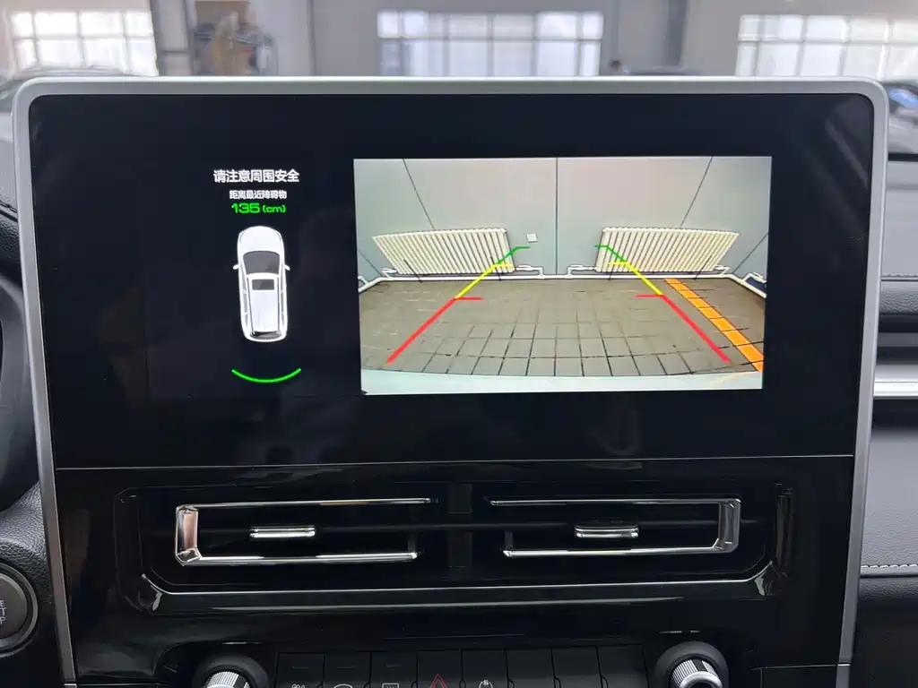 Haval M6 — миниатюра 13