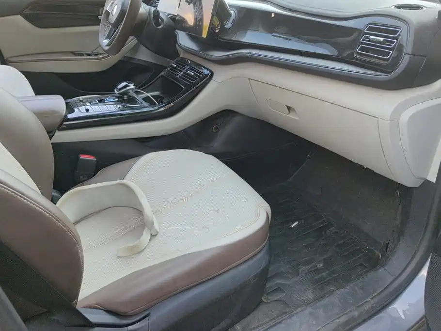 BYD Qin PLUS — миниатюра 8