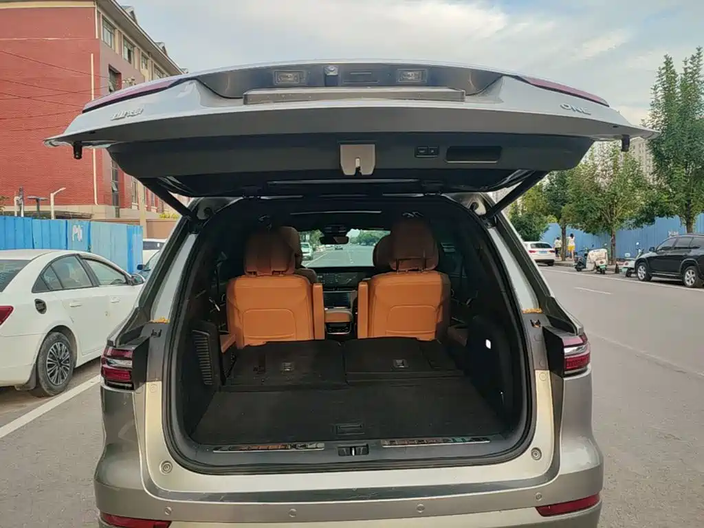 Li Auto Li ONE — миниатюра 19