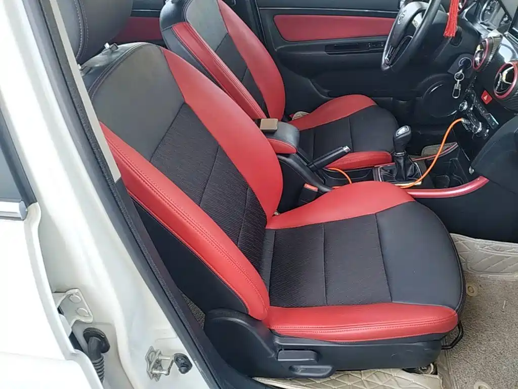 BAIC Senova X25 — миниатюра 25