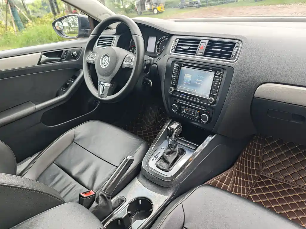 Volkswagen Sagitar — миниатюра 17