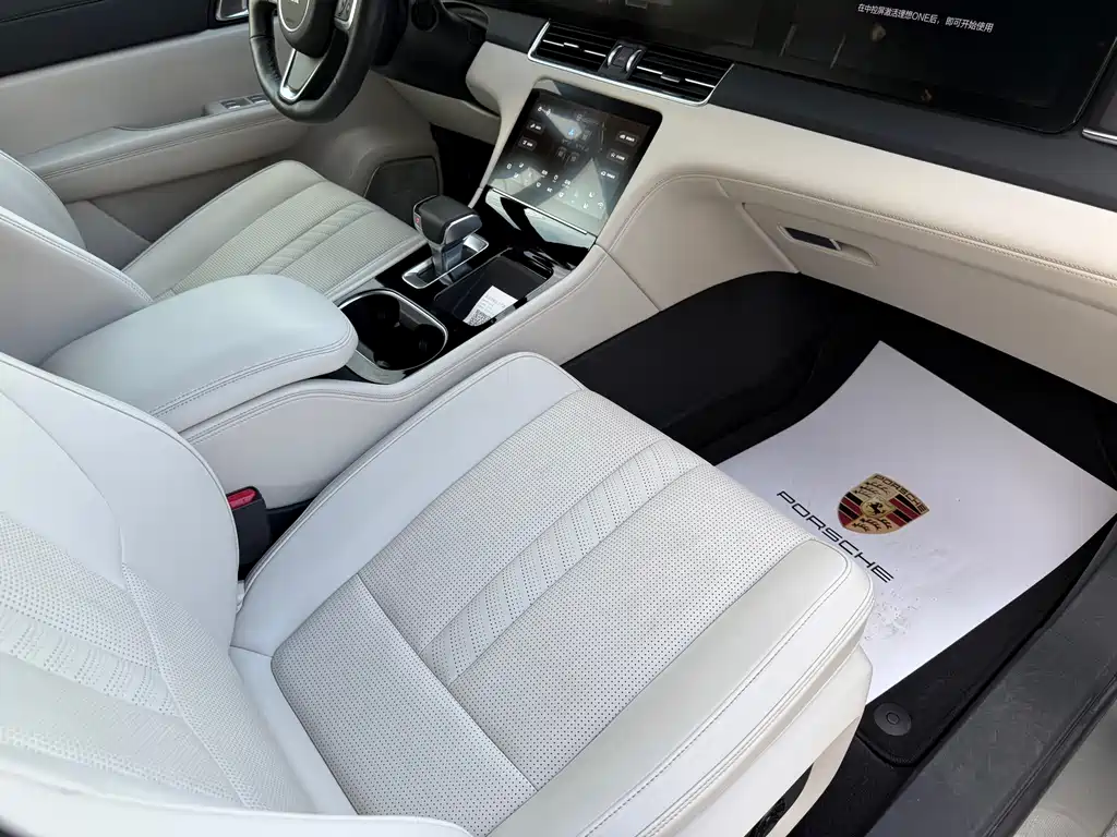 Li Auto Li ONE — миниатюра 11