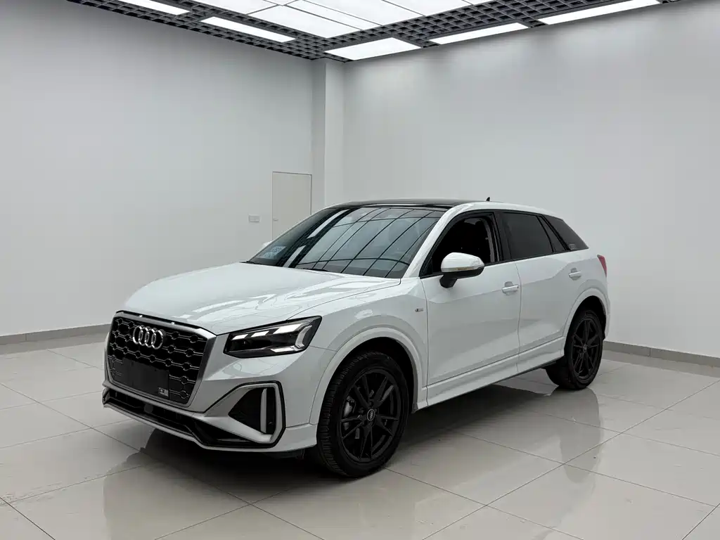 Audi Q2L 2022 35 TFSI Progressive Dynamic Type