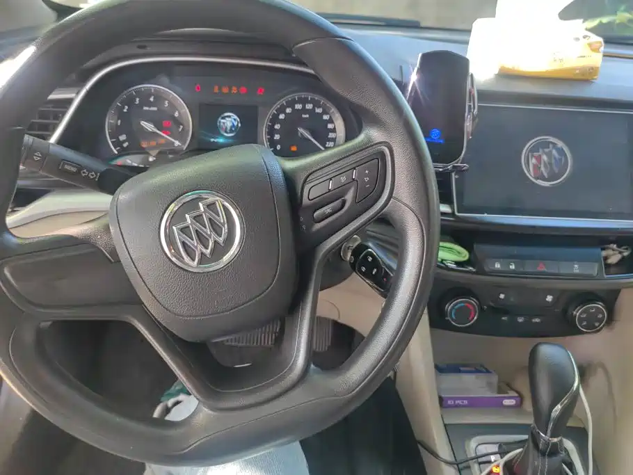 Buick Excelle — миниатюра 12