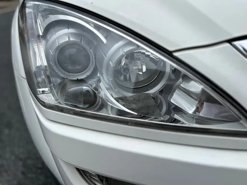 SsangYong Kyron — миниатюра 9