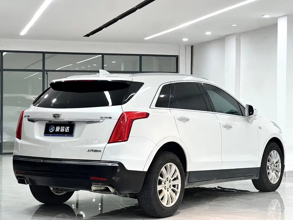 Cadillac XT5 — миниатюра 9