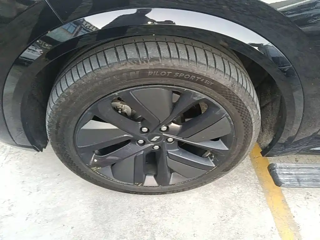 Li Auto Li L9 — миниатюра 23