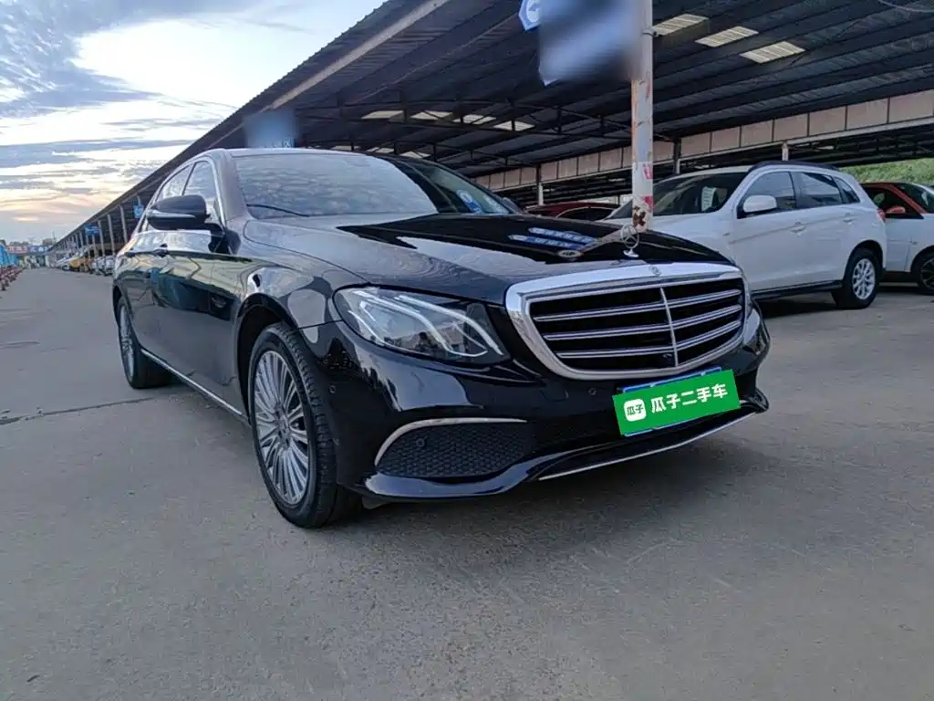 Mercedes-Benz E-Class — миниатюра 4