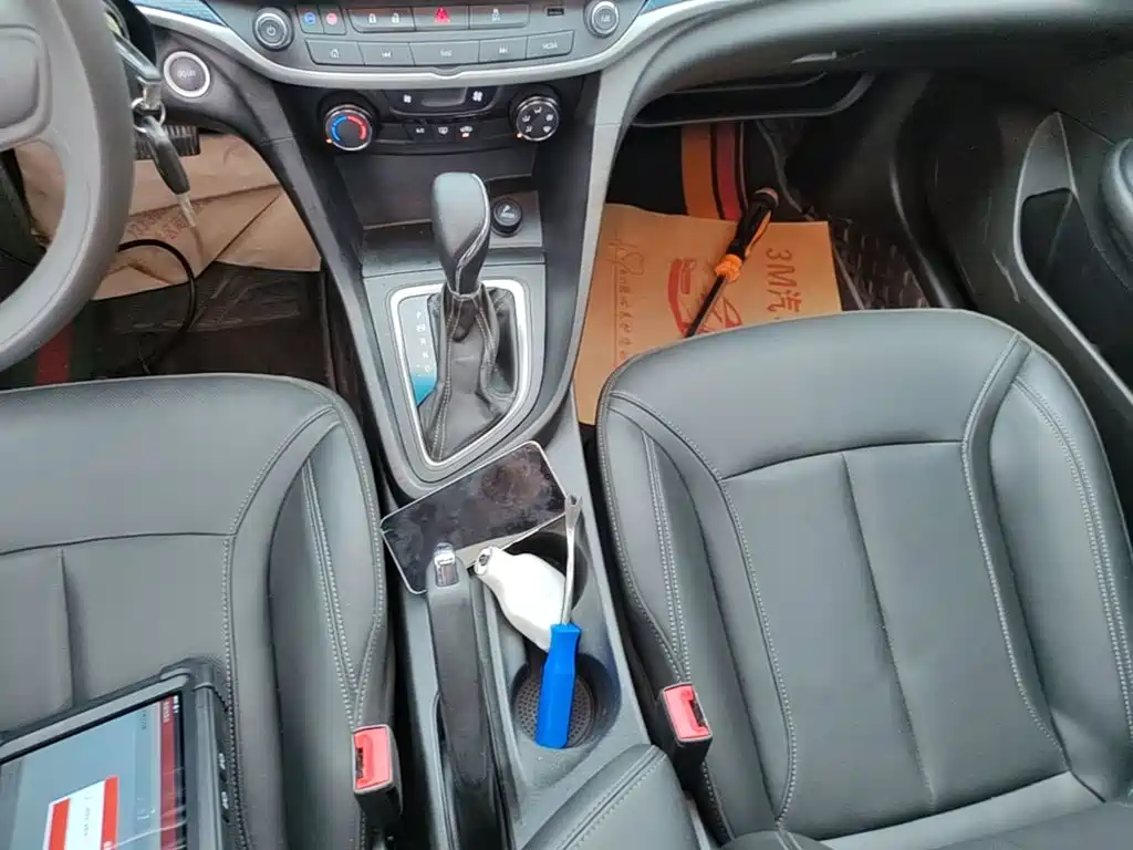 Buick Excelle — миниатюра 14