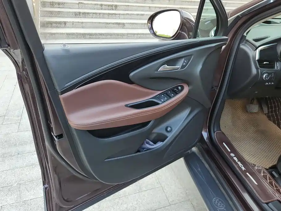 Buick Envision Plus — миниатюра 7