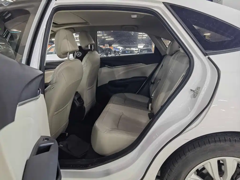 Buick Excelle 2019 15T DCT Elite V
