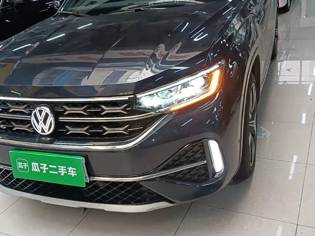 Volkswagen X — миниатюра 24