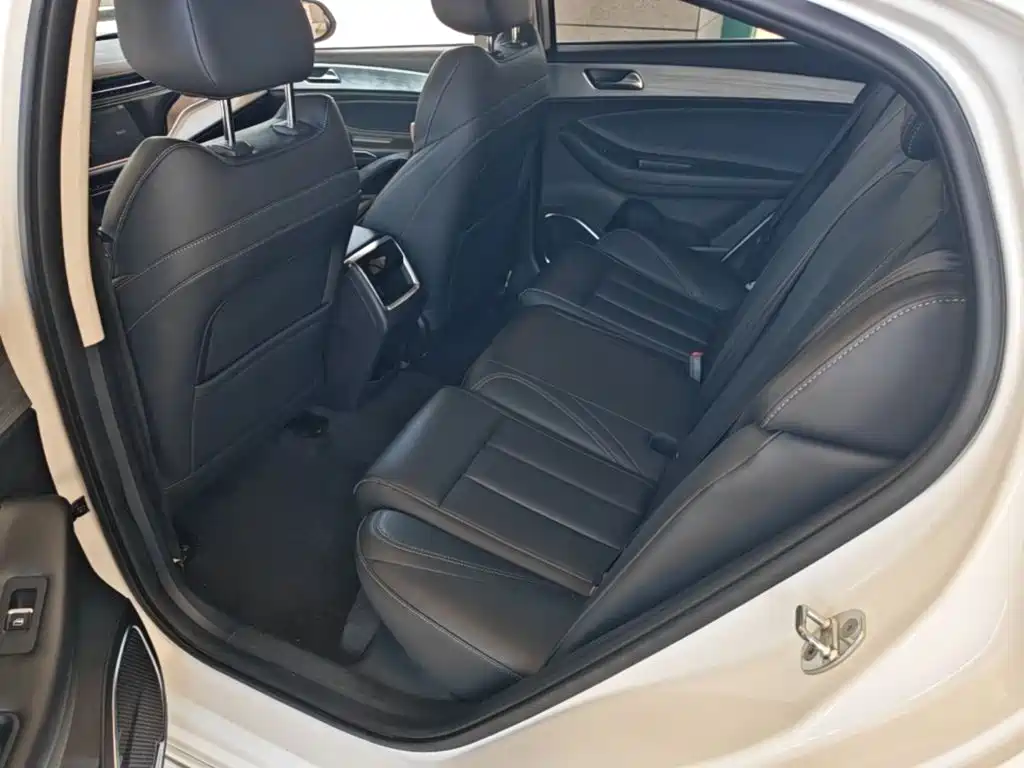 Chery Arrizo 5 PLUS — миниатюра 17