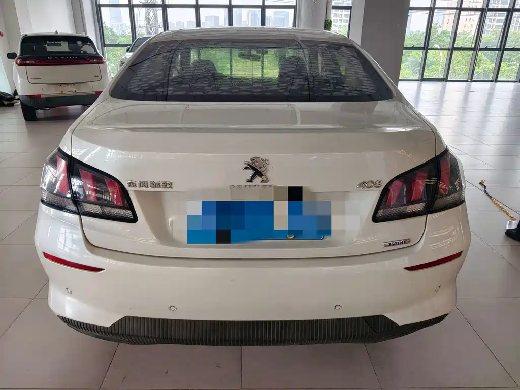 Peugeot 408 — миниатюра 7