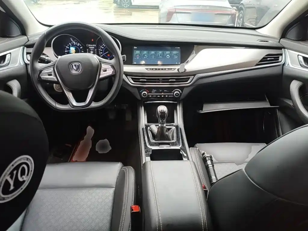 Changan Eado — миниатюра 10