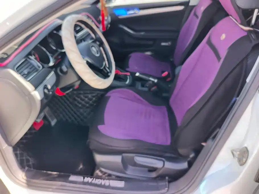 Volkswagen Sagitar — миниатюра 9