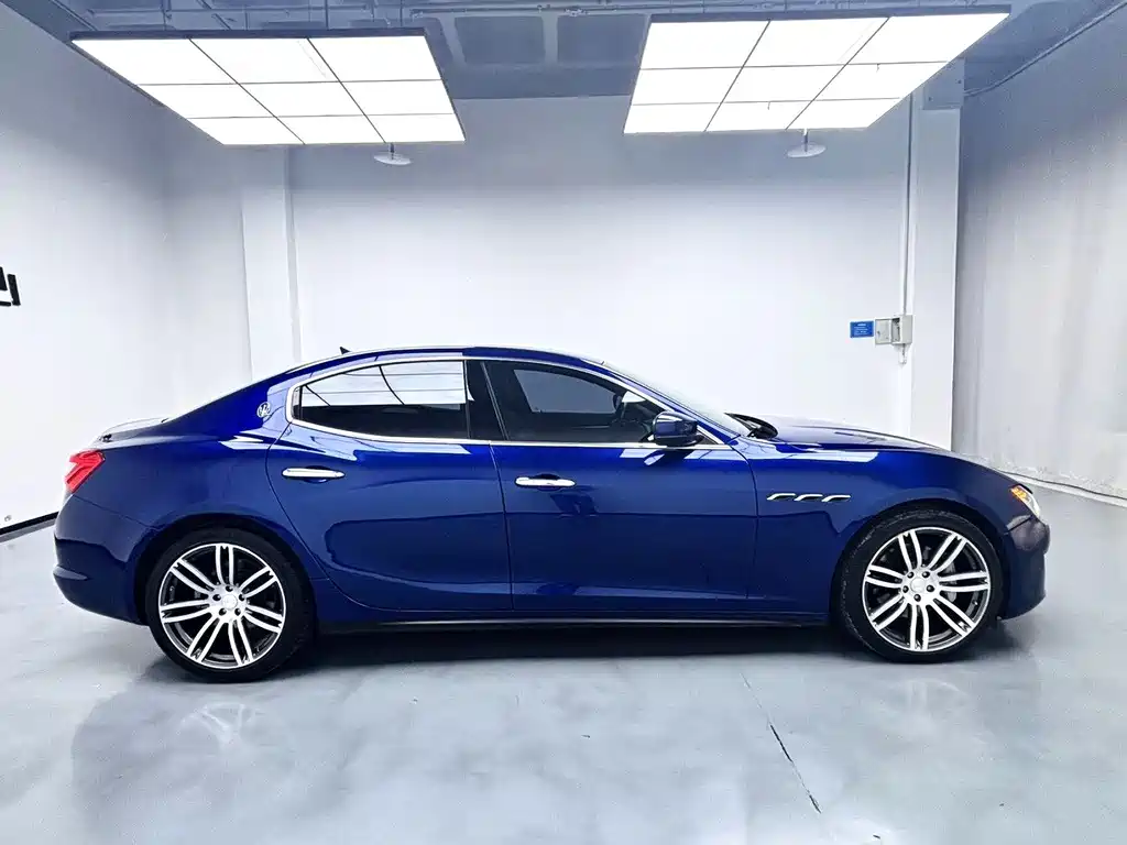 Maserati Ghibli — миниатюра 4