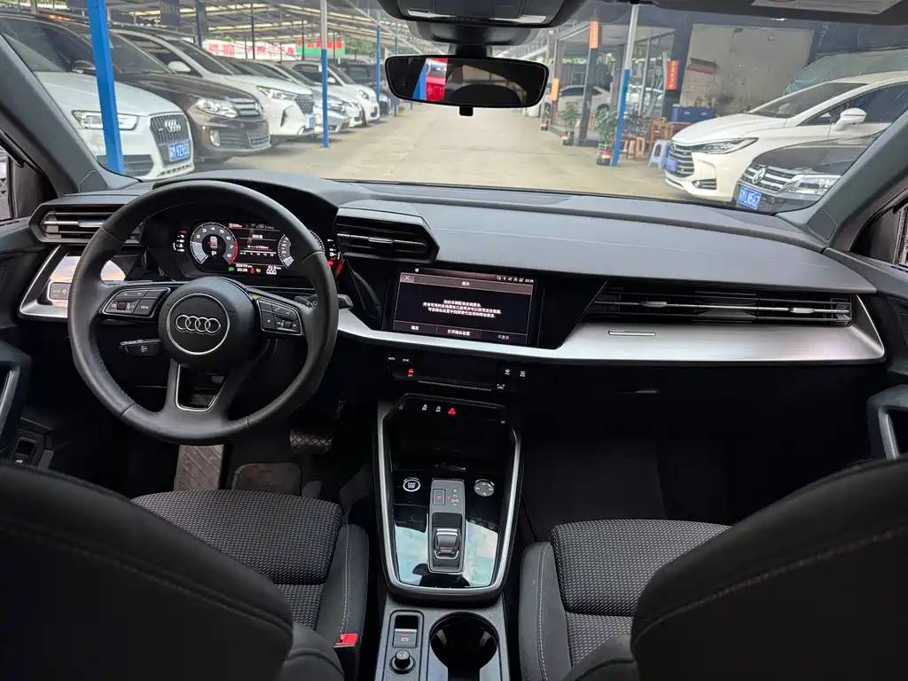 Audi A3 — миниатюра 8