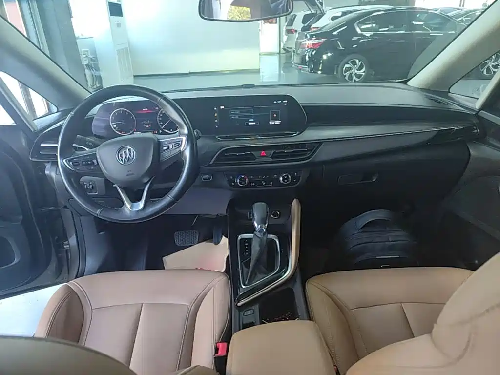 Buick GL6 — миниатюра 10