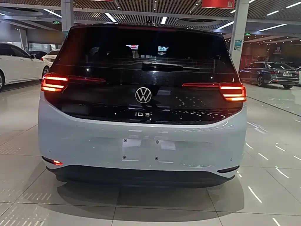 Volkswagen ID.3 — миниатюра 6