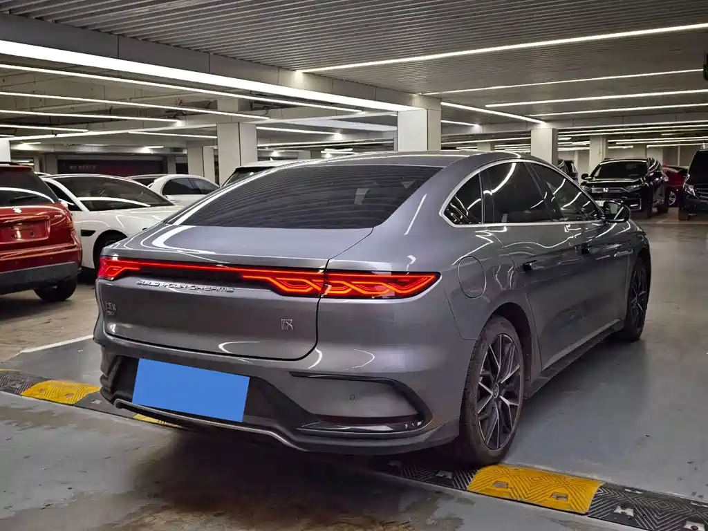 BYD Han — миниатюра 15