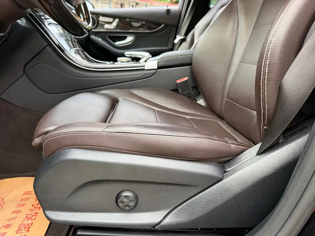 Mercedes-Benz GLC — миниатюра 13