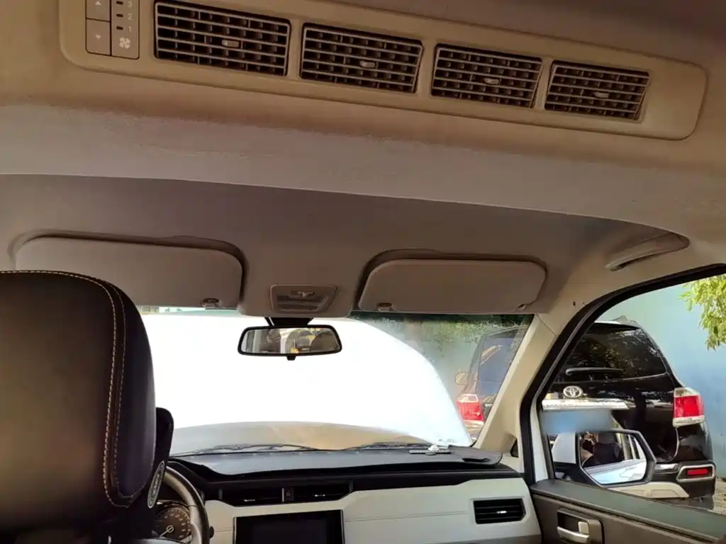 Wuling Hongguang PLUS — миниатюра 18