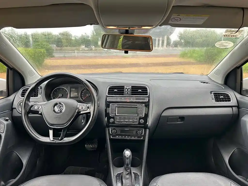 Volkswagen Polo — миниатюра 9
