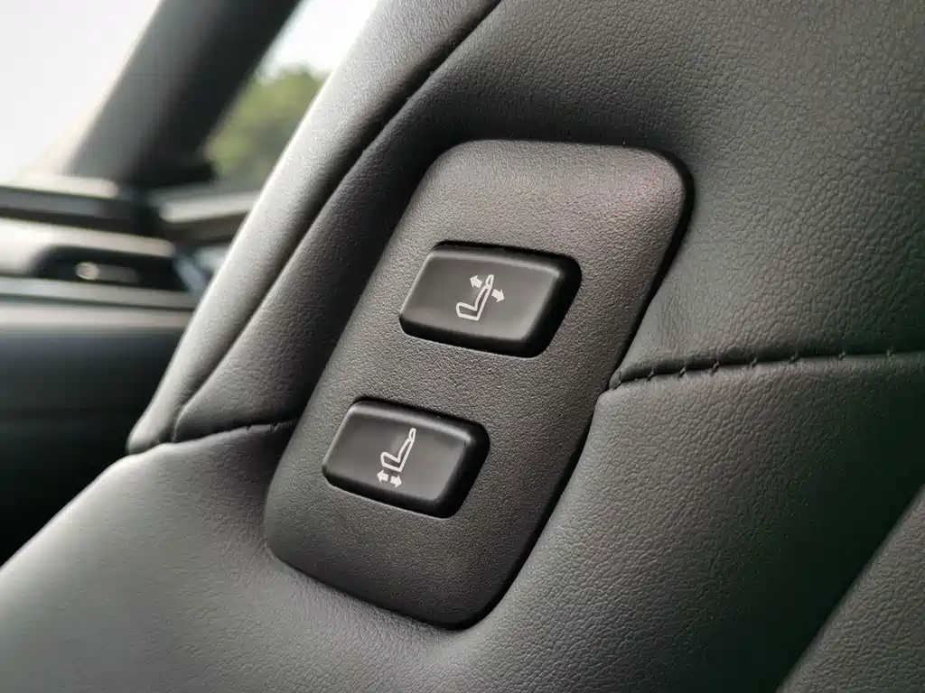 Lexus ES — миниатюра 16