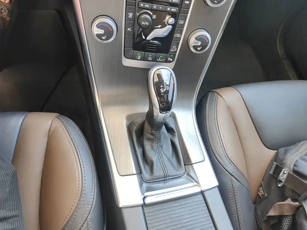 Volvo XC60 — миниатюра 14