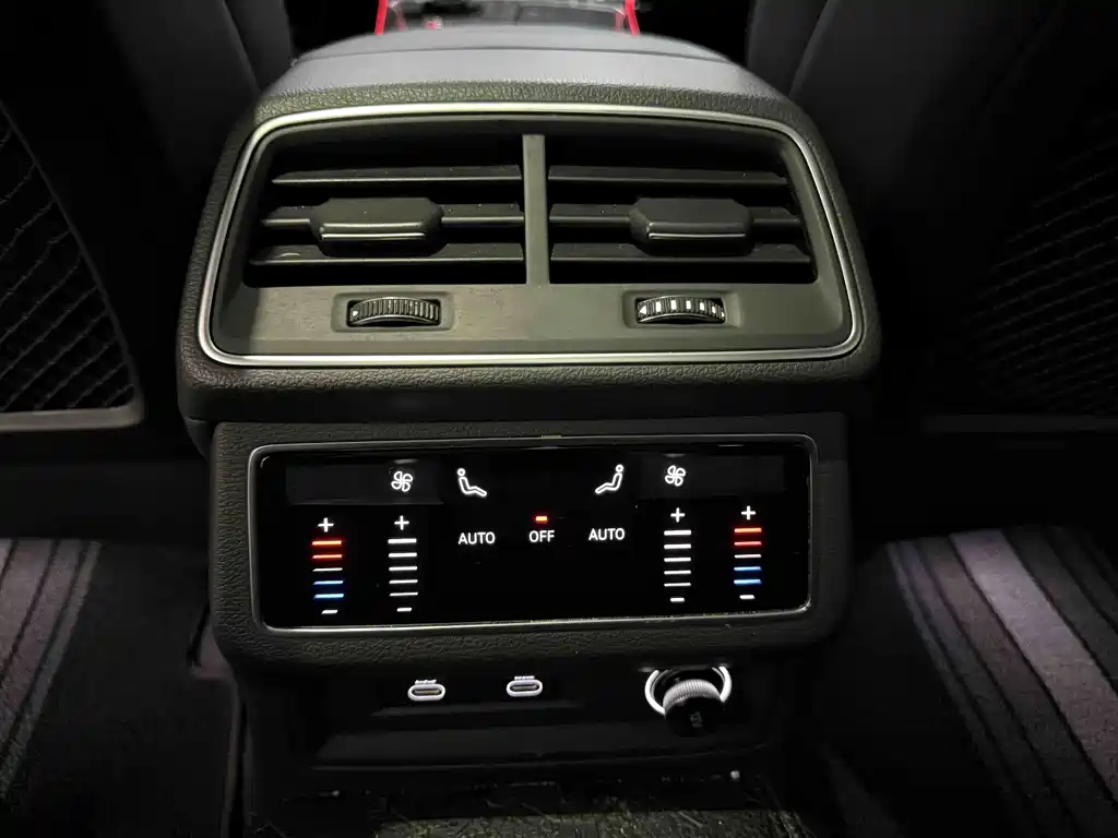 Audi A6L — миниатюра 6