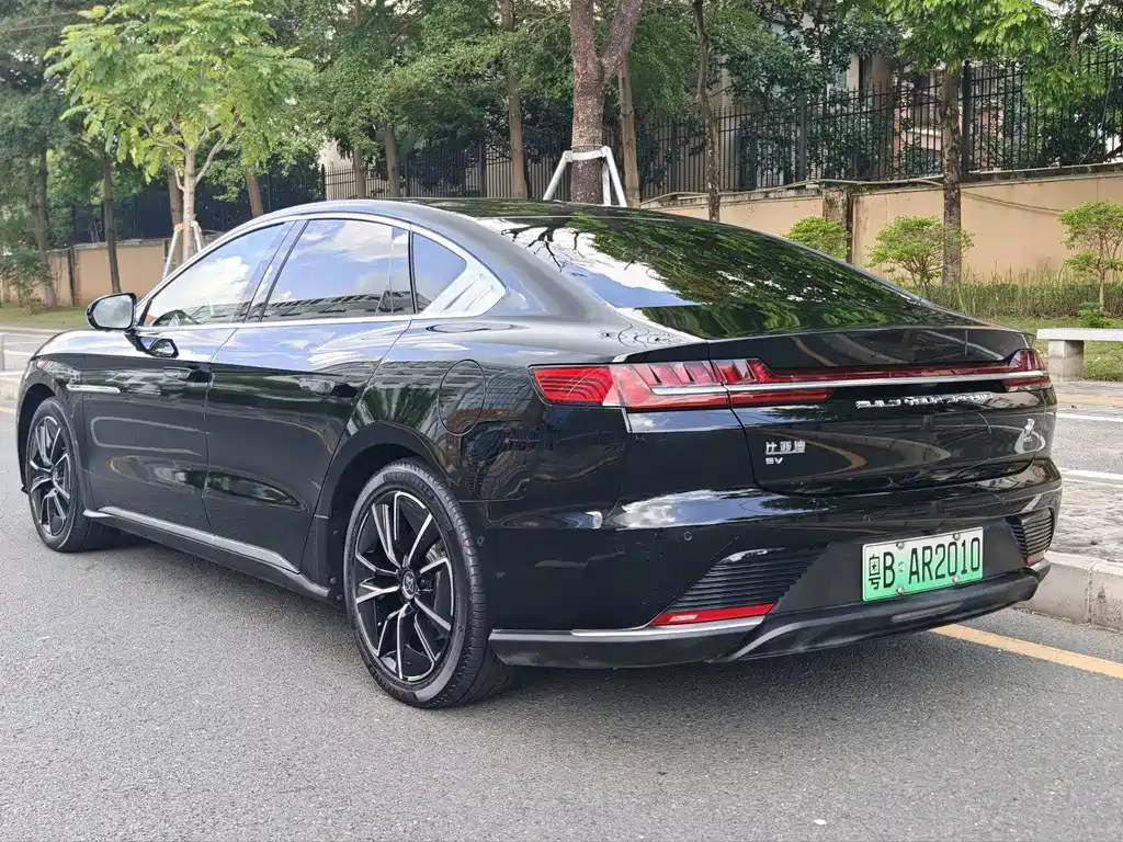 BYD Han — миниатюра 6