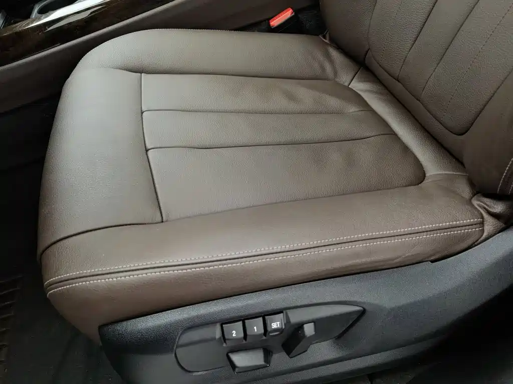 BMW X5 (Import) — миниатюра 20