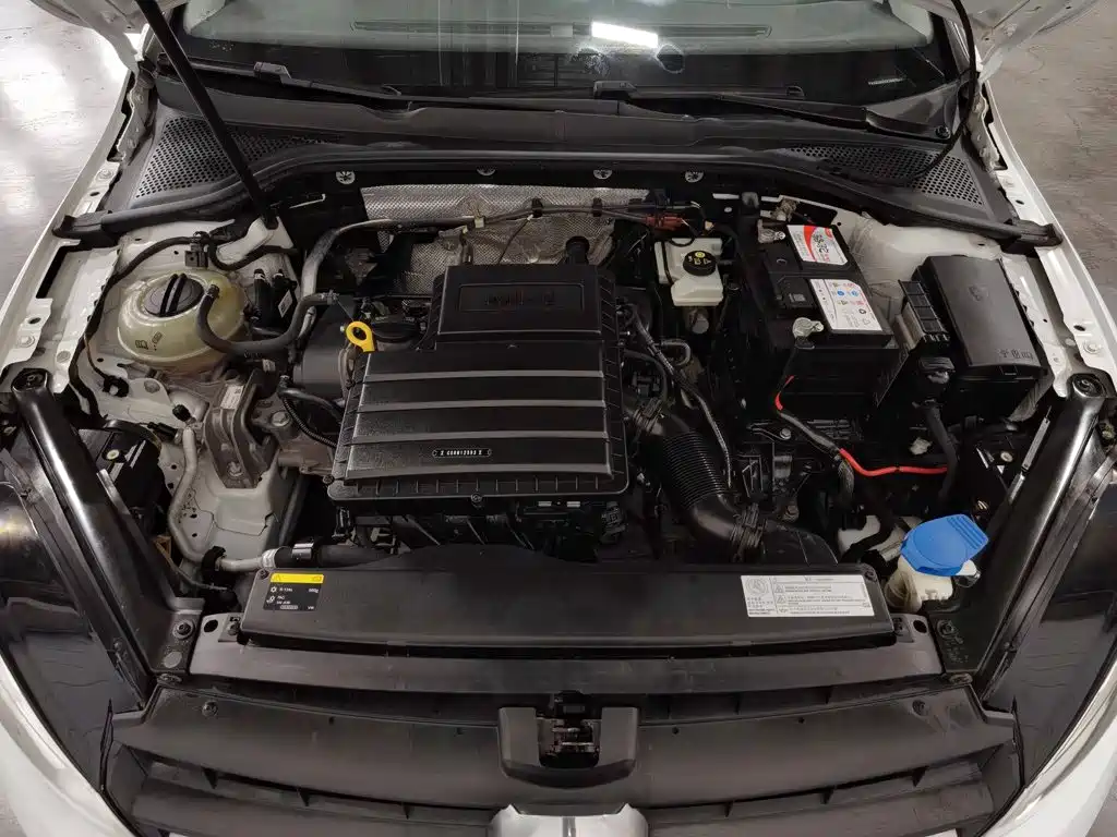 Volkswagen Golf — миниатюра 6