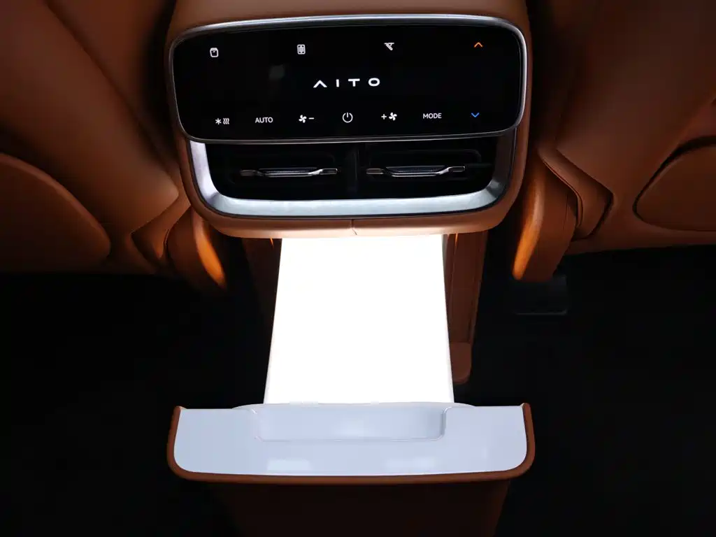 AITO AITO M7 — миниатюра 25