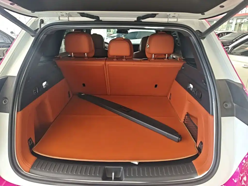 Li Auto Li L6 — миниатюра 19