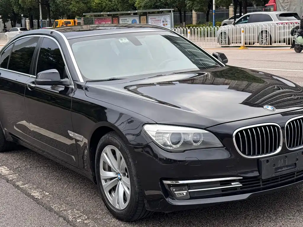 BMW 7 Series 7 2013 730Li Luxury