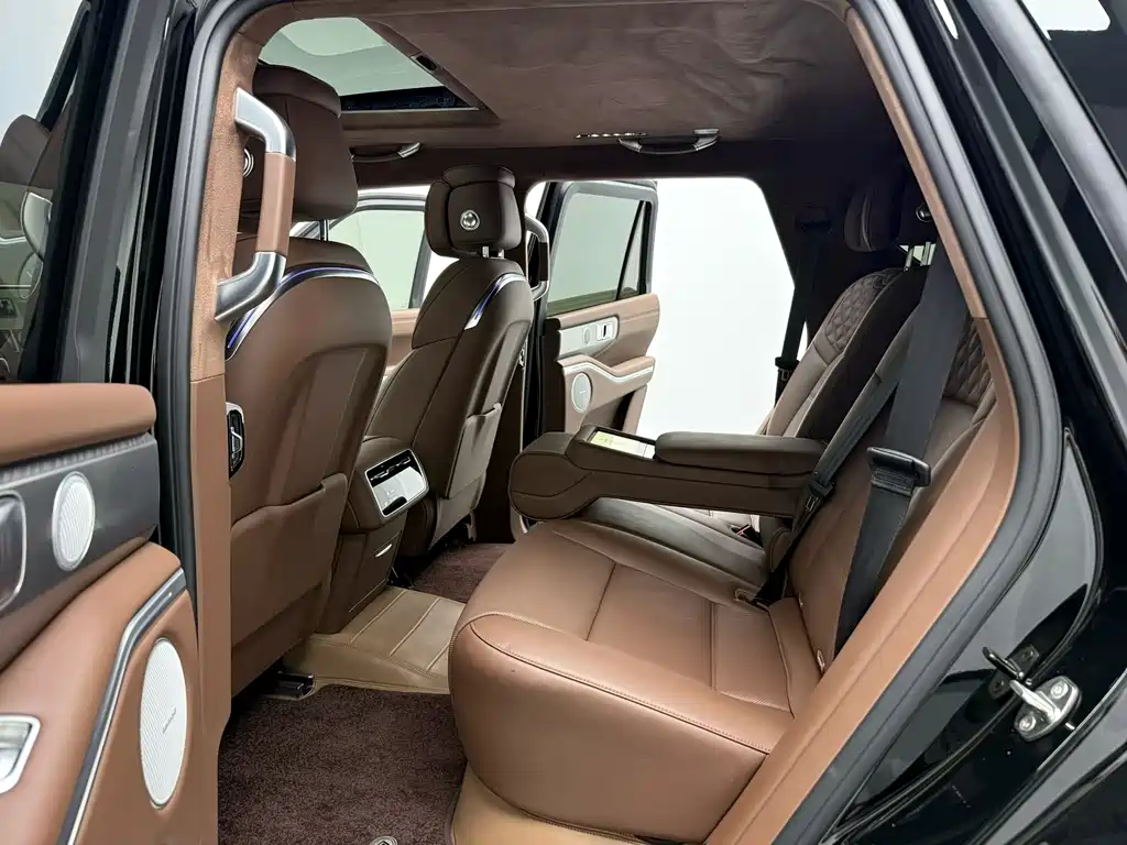 TANK TANK 700 NEW ENERGY