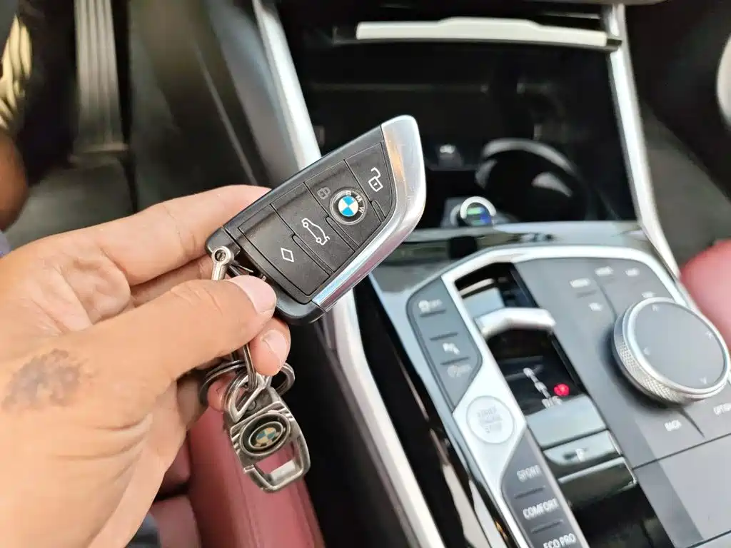 BMW 3 Series — миниатюра 12