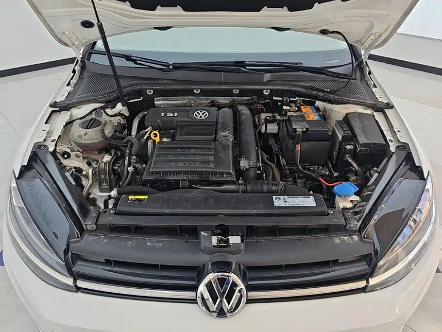 Volkswagen Golf — миниатюра 10