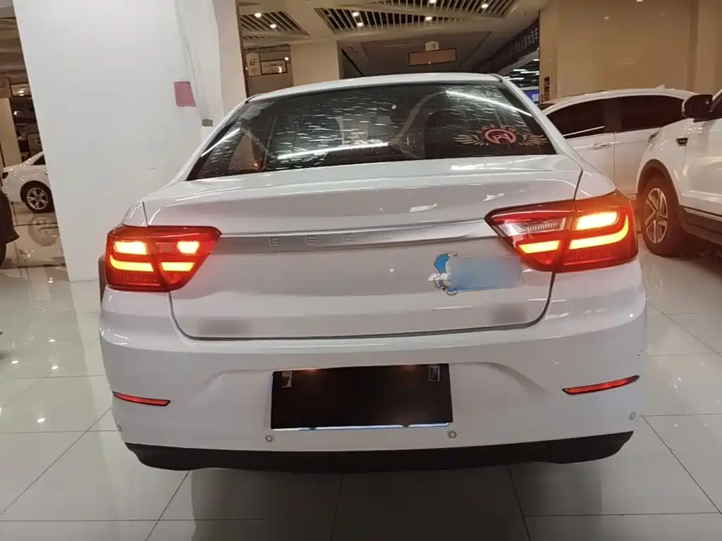Geely Vision — миниатюра 6