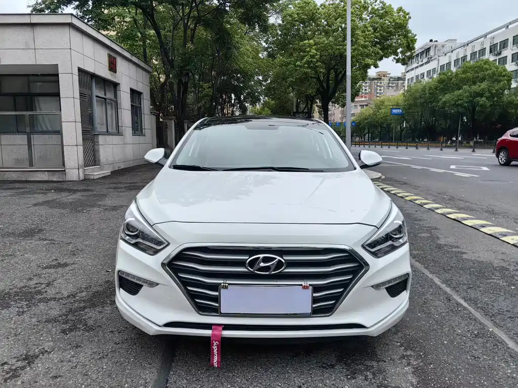 Hyundai Mistra — миниатюра 2