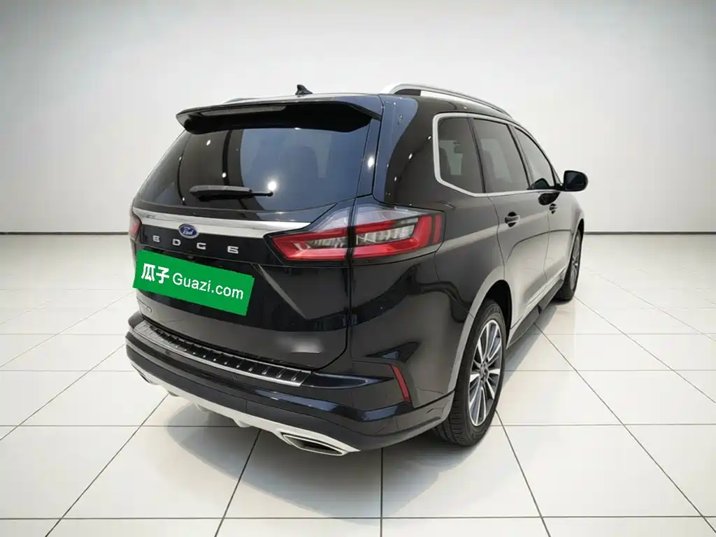 Ford Edge — миниатюра 6
