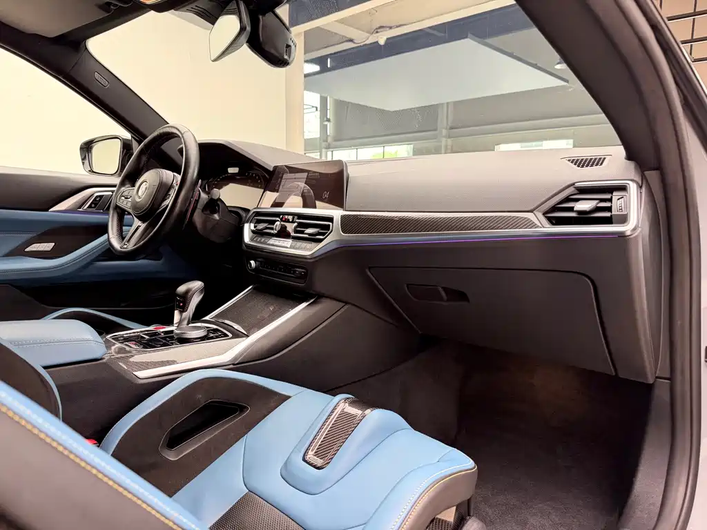 BMW M4 — миниатюра 7