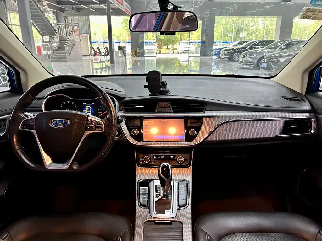 Geely Emgrand GS — миниатюра 12
