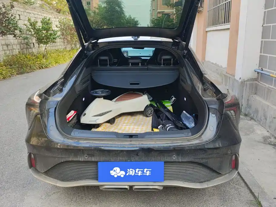 Hongqi Hongqi H6 — миниатюра 4