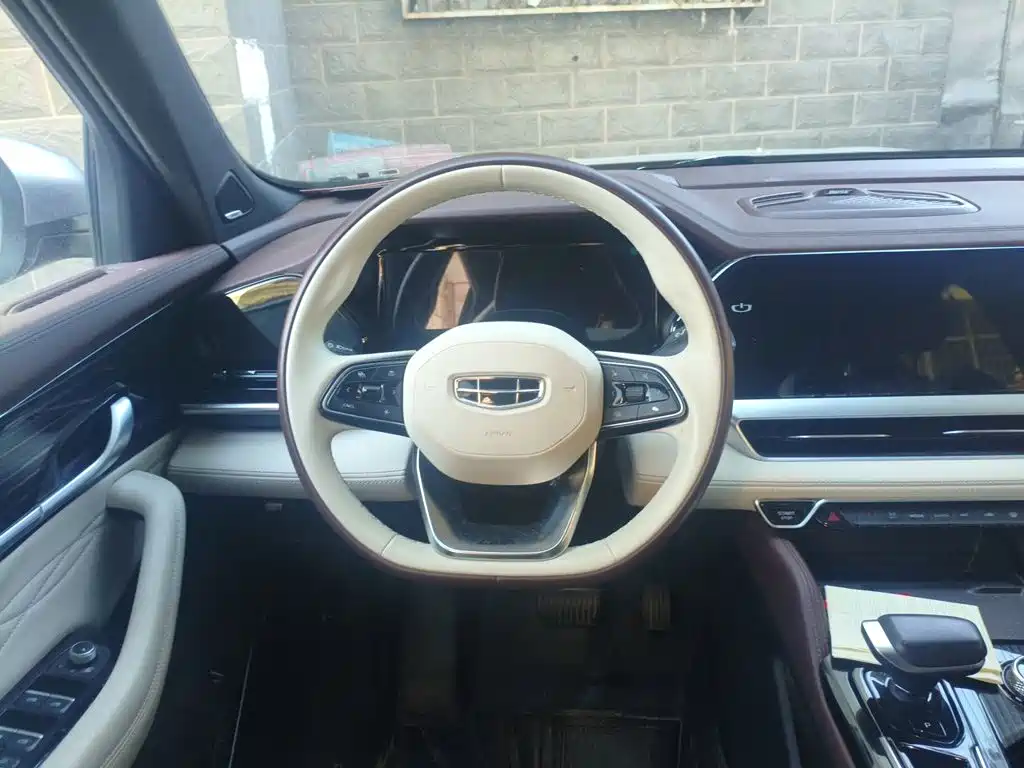 Geely Xingyue L — миниатюра 11