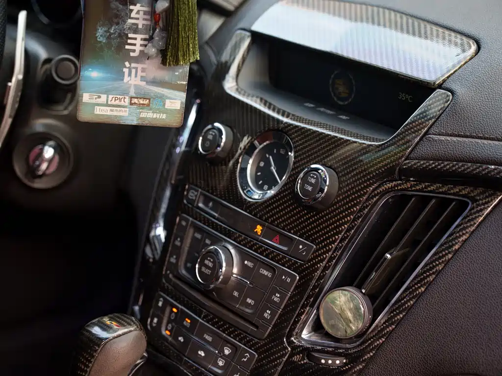 Cadillac CTS — миниатюра 12